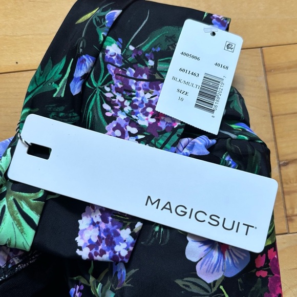 Magicsuit Natalie One Piece in Modern Romance Womens Size 10 NEW WITH TAG - Picture 4 of 7